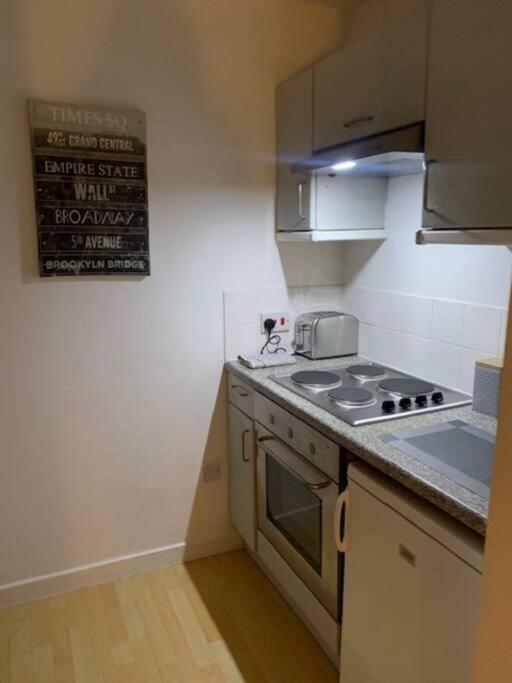 Trendy One Bedroom Apartment Glasgow Luaran gambar