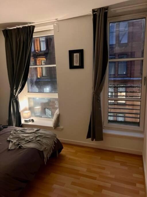 Trendy One Bedroom Apartment Glasgow Luaran gambar